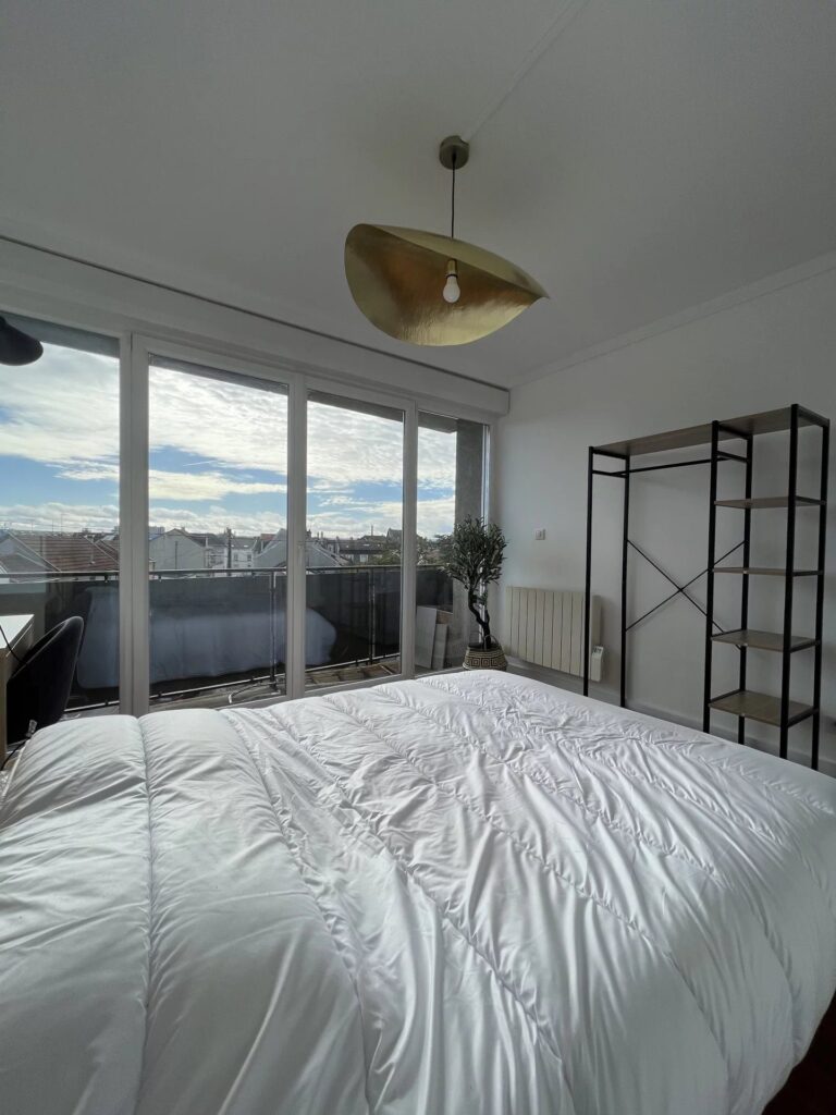 Appartement 5 pièces meublé - LA2414 - Blvd Charles Arnould