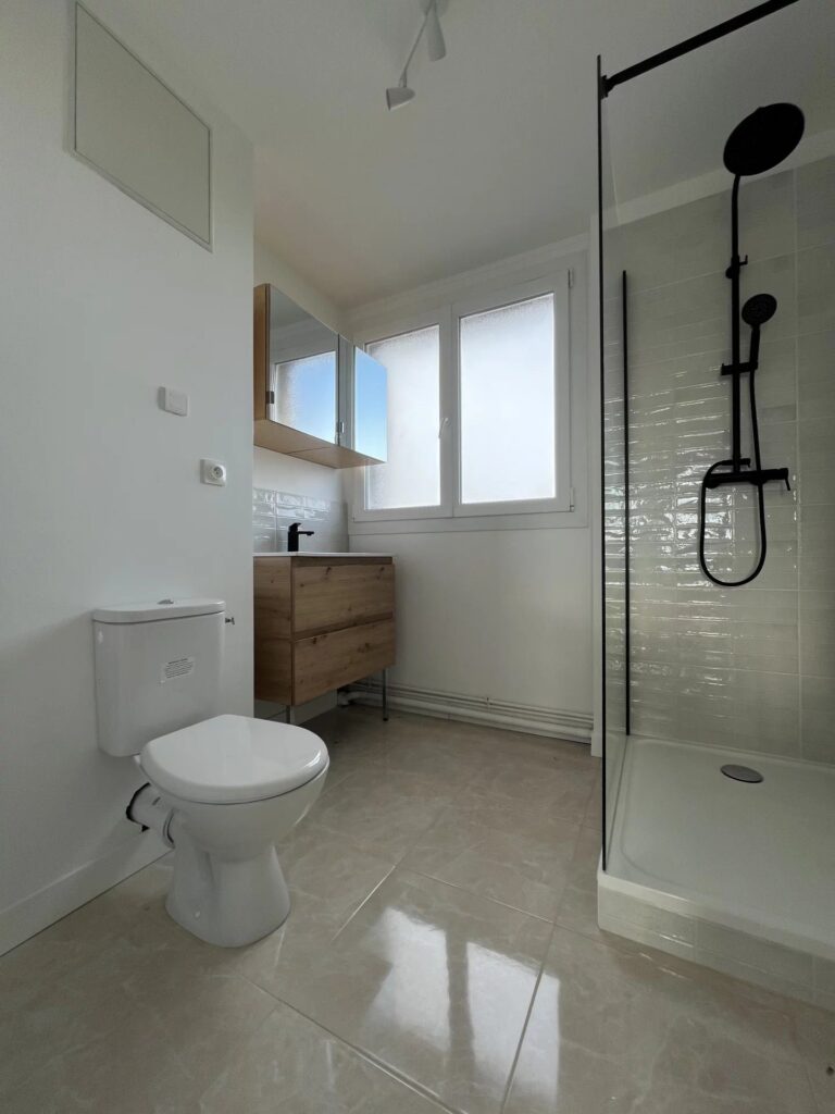 Appartement 5 pièces meublé - LA2414 - Blvd Charles Arnould