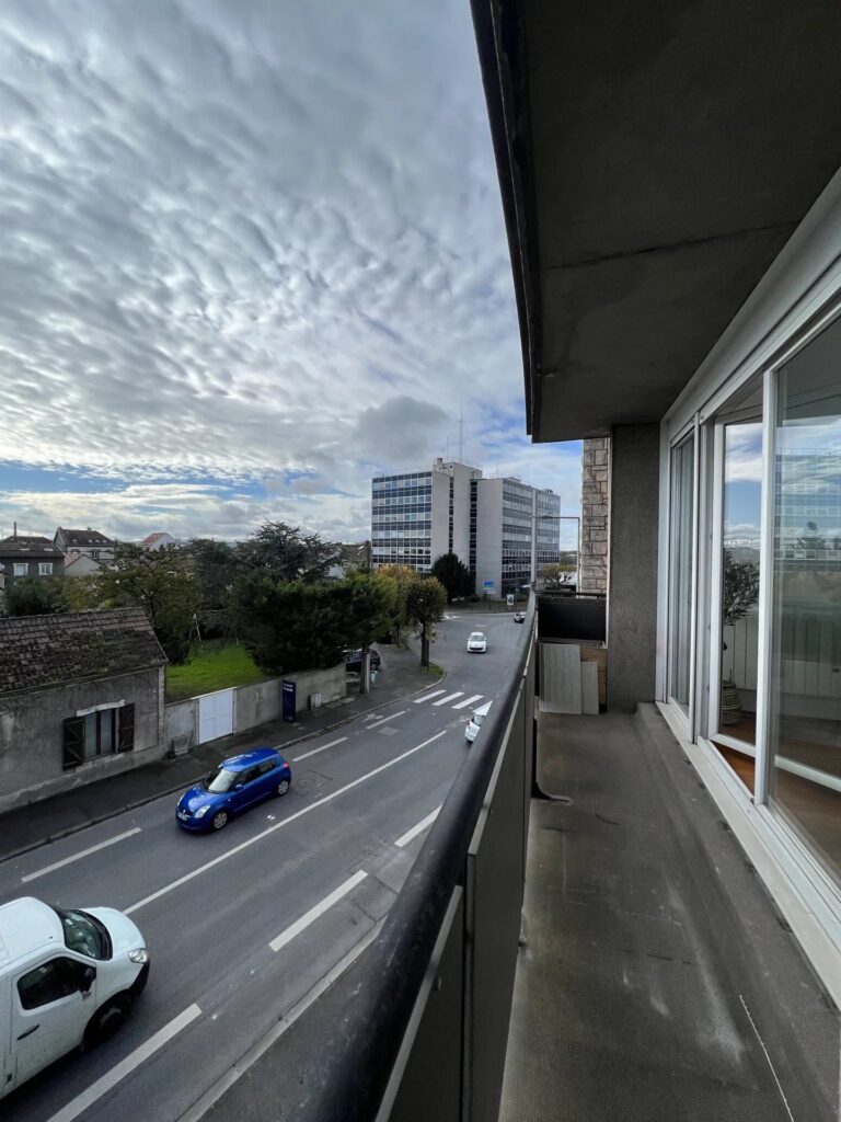 Appartement 5 pièces meublé - LA2414 - Blvd Charles Arnould