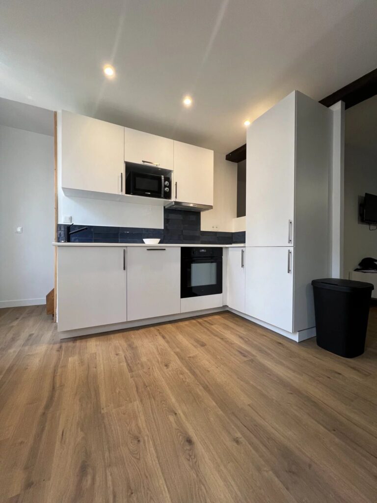 4 pièces meublé - LA2390 - Rue Pasteur