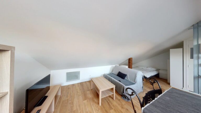 Studio meublé - LA2258 - Rue du Petit Delbourg