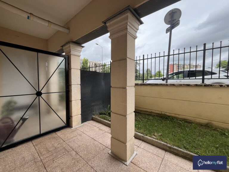 Appartement 4 pièces (non meublé) - Secteur Barbâtre