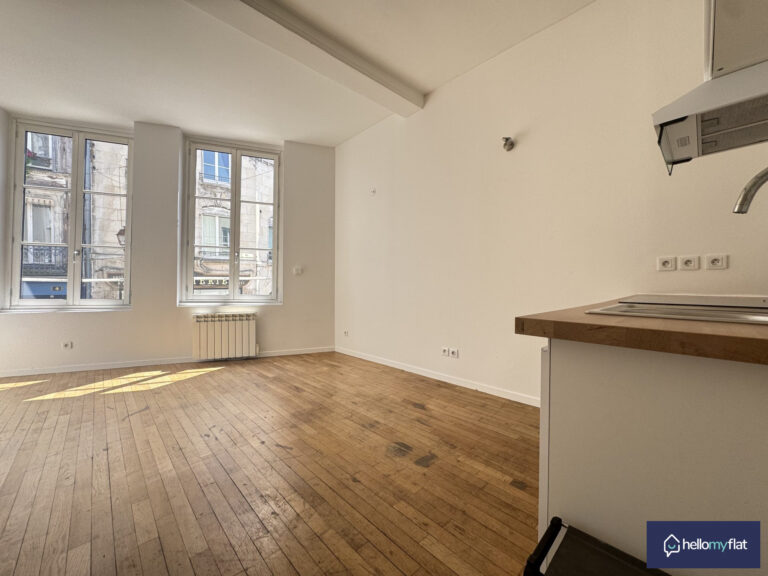 Appartement 2 pièces - LA2294 - Rue Croix des Teinturiers