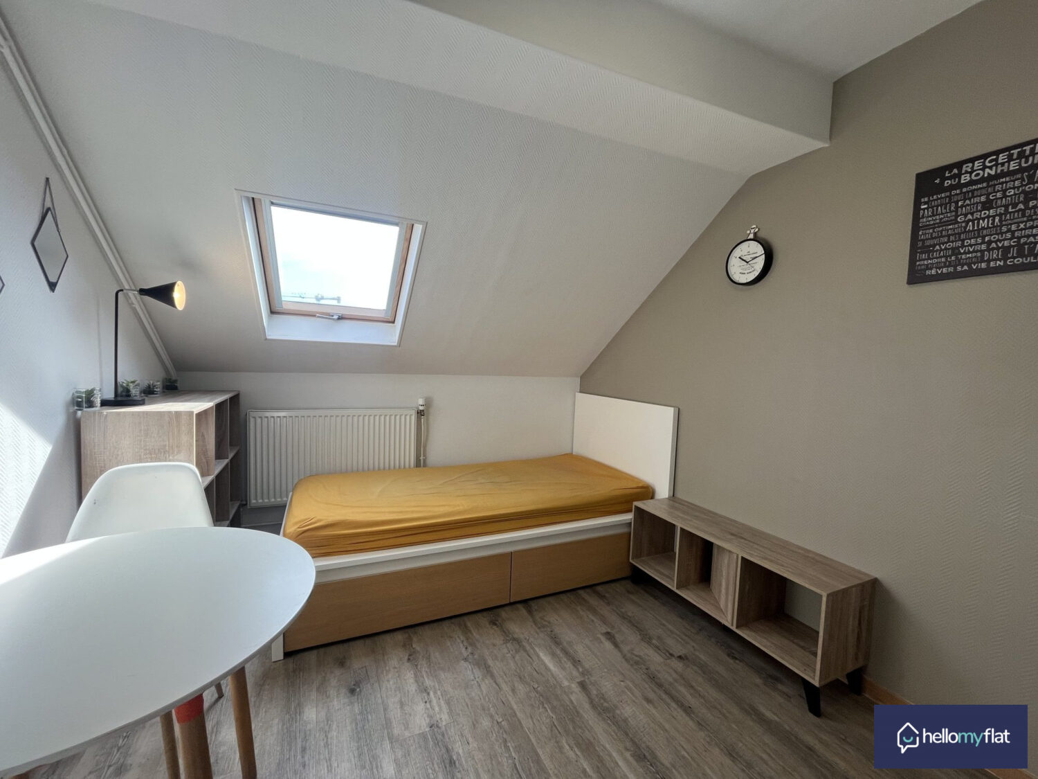 Studio meublé - LA2740 - Blvd Ch. Arnould