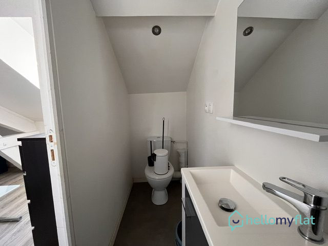 Studio meublé - LA2218 - Rue de Courcelles