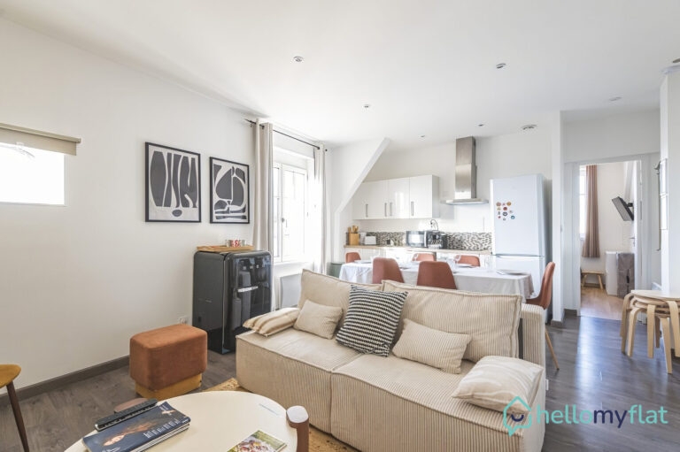 Appartement 6 pièces meublé – LA2830 –  Rue du Général Sarrail, 51100 REIMS