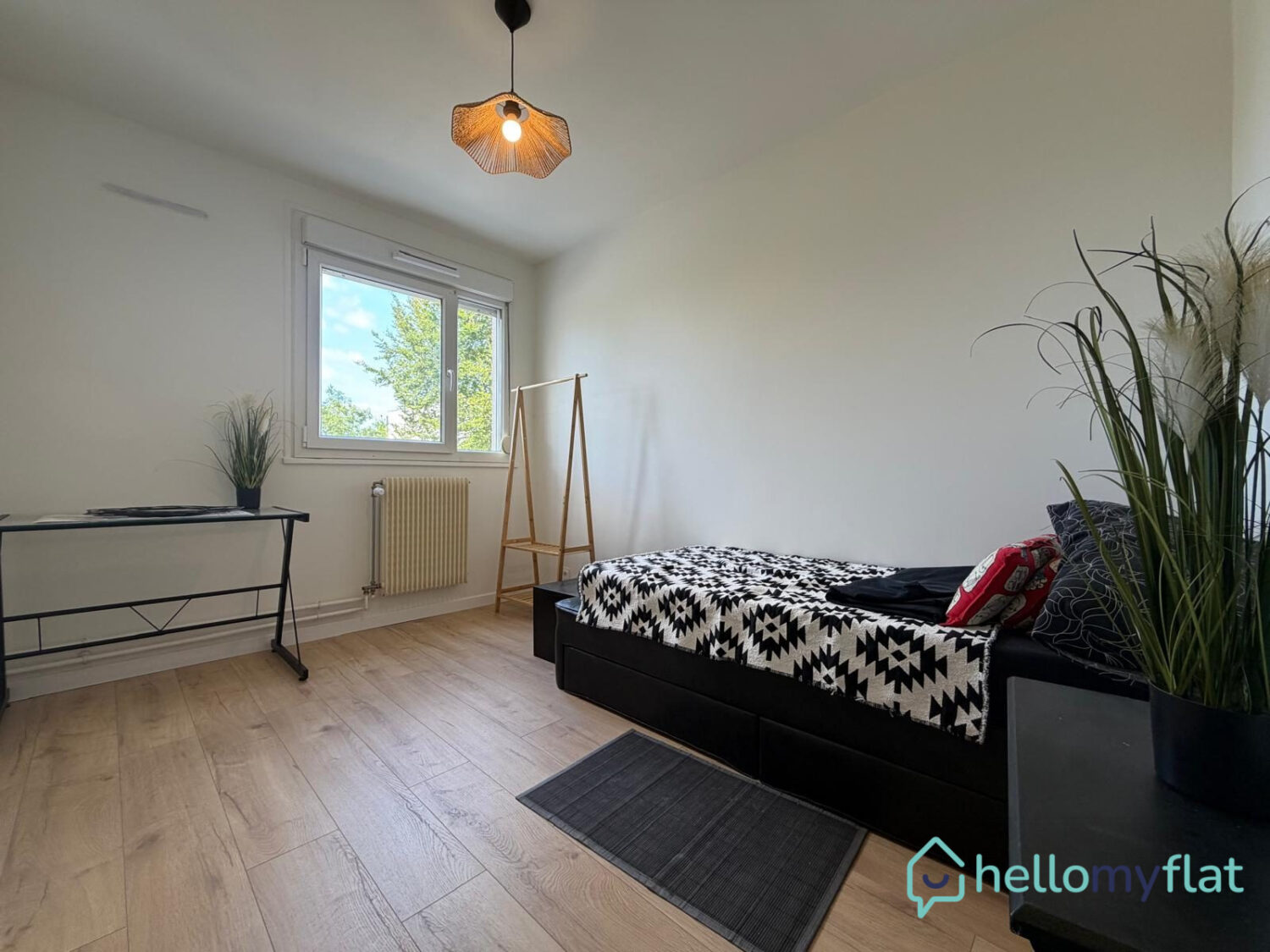 Maison 5 pièces meublé - LA3041 - Rue Pierre de Marivaux