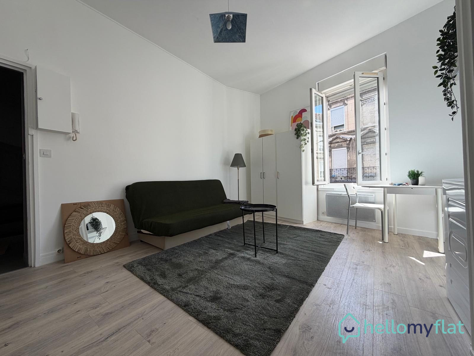 Studio à Reims